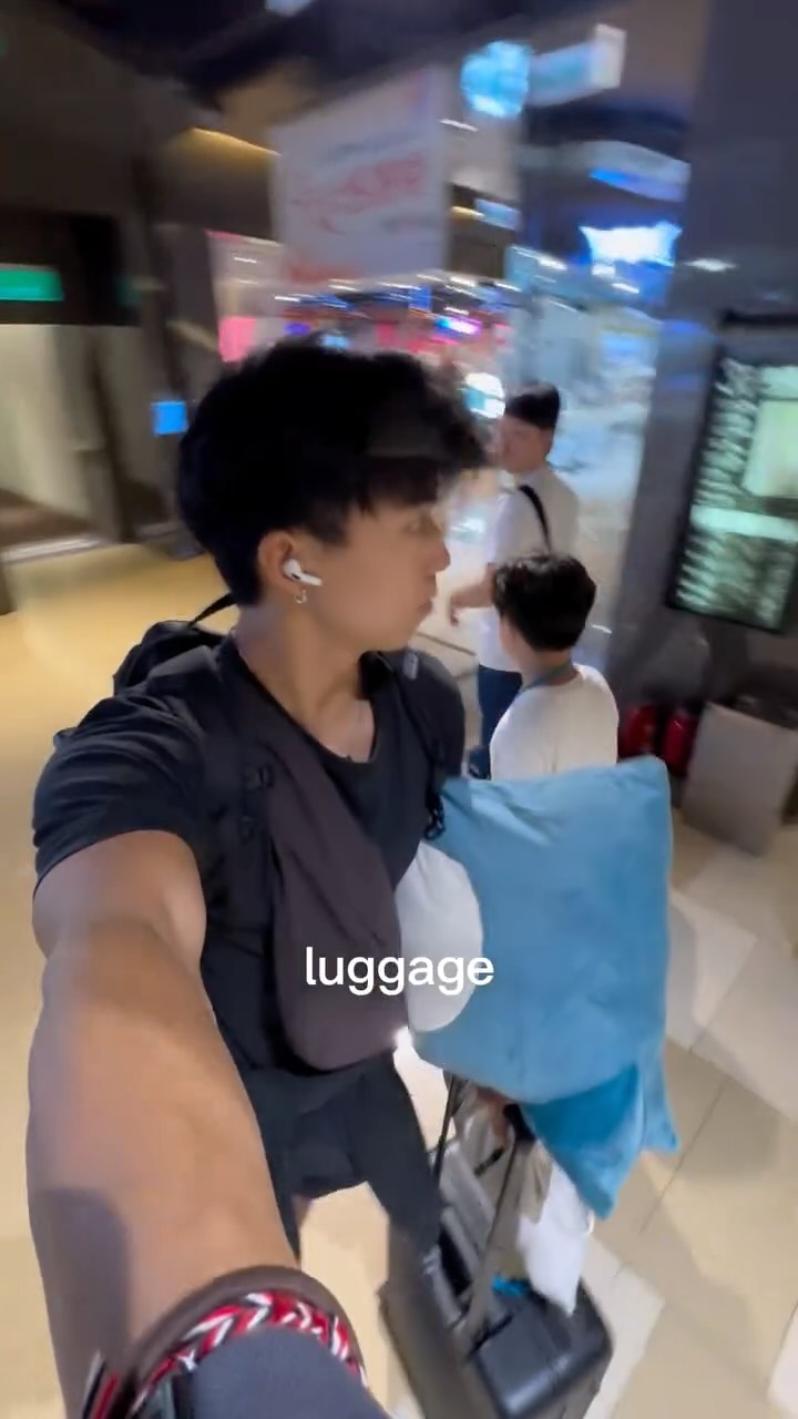 Instagram post by @prosperchiu for Airback. Caption reads: [...] INFINITELY more convenient check out....