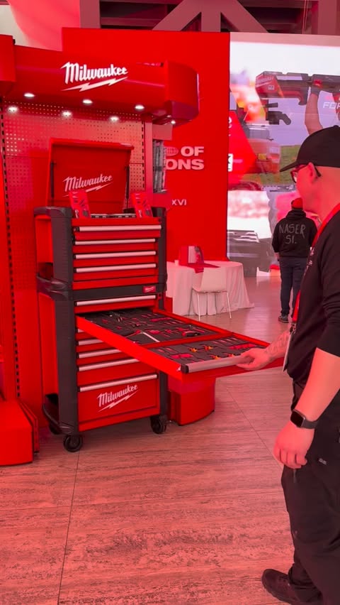 Instagram post by @tool_fan_dk for Milwaukee Tool. Caption reads: [...] Milwaukee #milwaukeerome2026 #milwaukeetools....