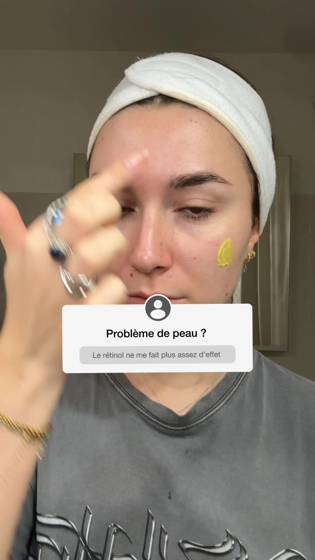 TikTok post by @lola_lp_ for Theinkeylist. Caption reads: [...] France #retinal #peauxsensibles....