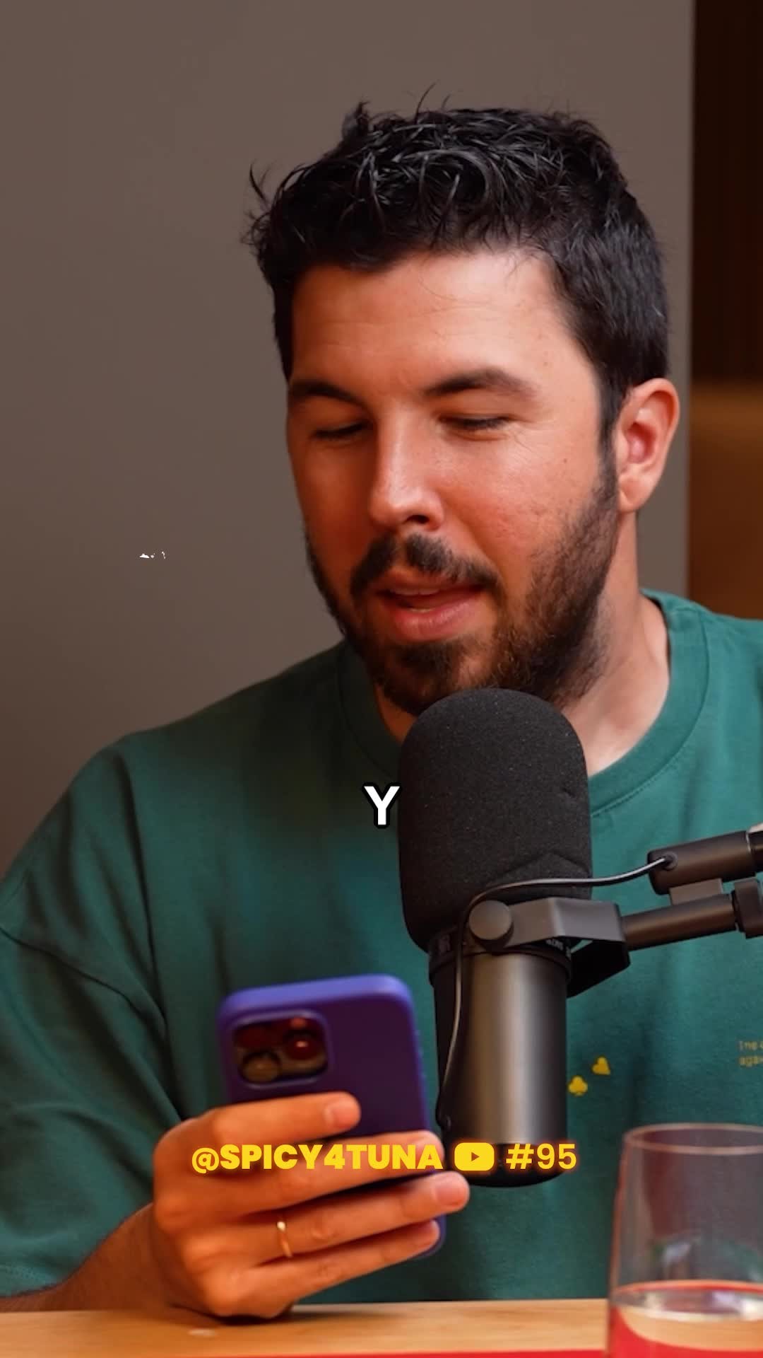 Instagram post by @spicy4tunapodcast for Trade Republic. Caption reads: 🤑💰Google + IA + YouTube = $28.2 billion. #ad.