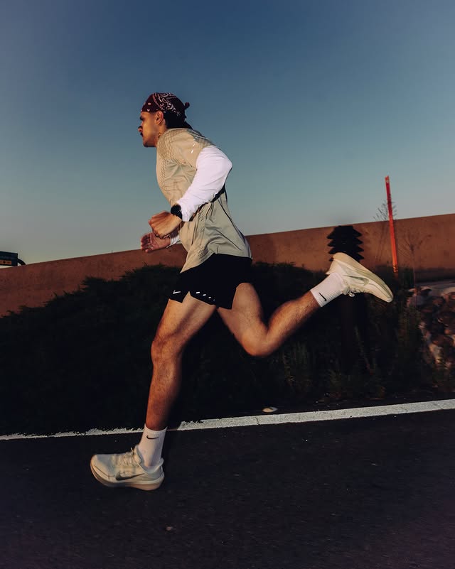 Instagram post by @abedzrt for Nike Running. Caption reads: [...] that reflects why I love running.....