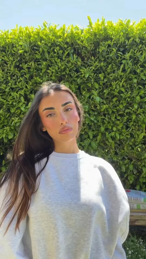 Instagram post by @martina_trinca for Diego Dalla Palma Milano. Caption reads: spring makeup🩷🎀🌸🧚‍♀️ - Kind & Free Blur It Out....