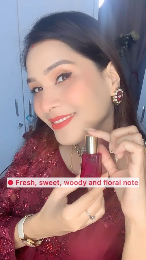 Instagram post by @withlovemedini for Belora Cosmetics. Caption reads: [...] to try the perfume Kit from @beloracosmetics....