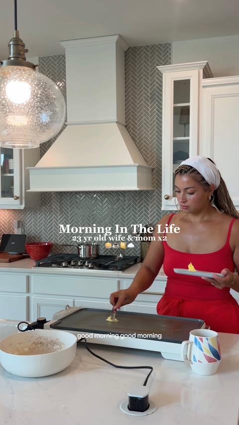 Instagram post by @themayagraves for IXL Learning. Caption reads: Morning learning has been such a sweet little part....