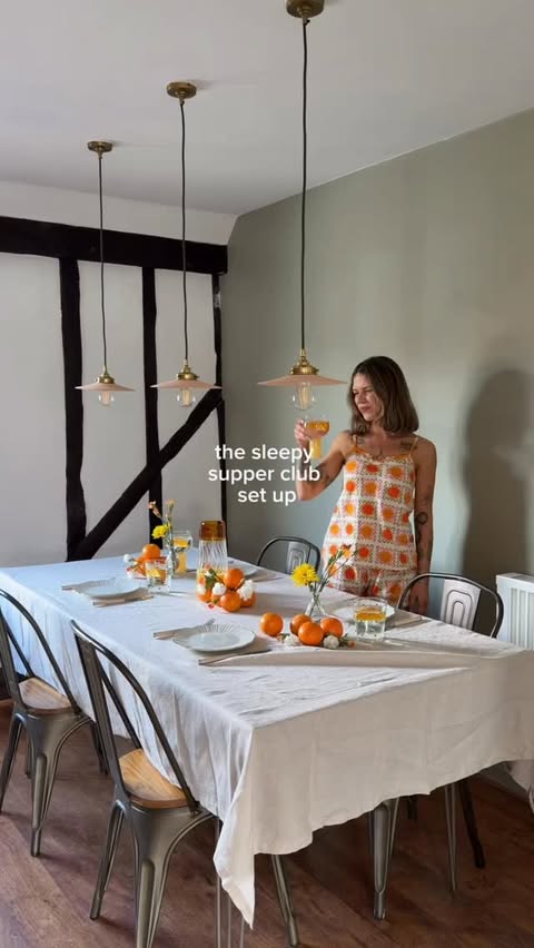 Instagram post by @betsiebb for Chelsea Peers. Caption reads: [...] it in your pyjamas, of course! 🍊....