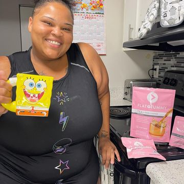 Instagram post by @iamreddchick954_ for Flat Tummy Co. Caption reads: #ad I’m loving my @flattummyco cleanse 🙌🏽 This....