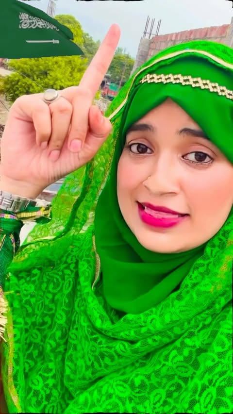 Instagram post by @simrang_official for Instant Bollywood. Caption reads: Mohammad ke gulamo ka kafan mela nahi hota....