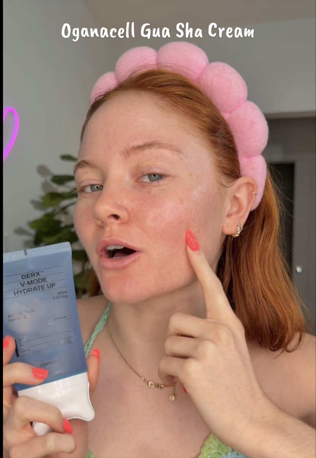 TikTok post by @mackenziedaviz for Oganacell. Caption reads: so sculpted and hydrated with @Oganacell Store US....
