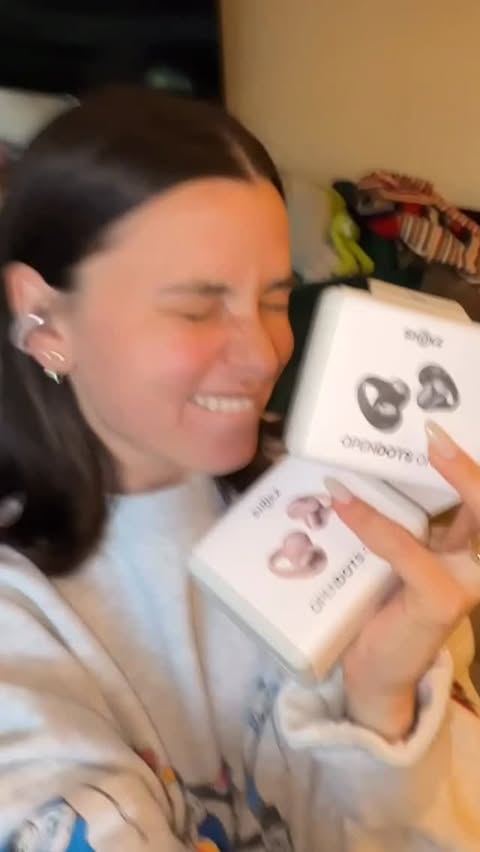 Instagram post by @katenorkeliunas for Shokz. Caption reads: You need to check out the @shokzusa BFCM sales....