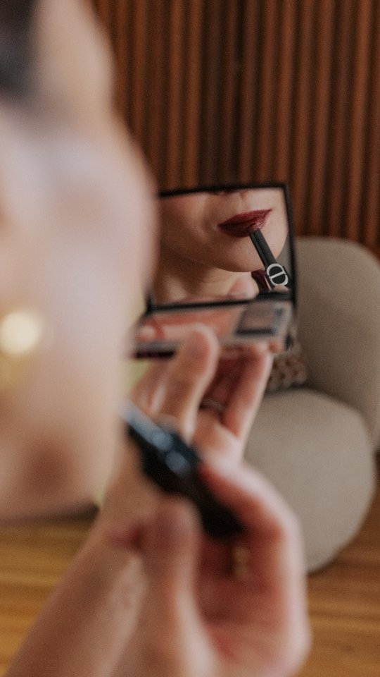 Instagram post by @marikokuo for NET-A-PORTER. Caption reads: [...] bold, and perfectly balanced. 🍷 @netaporter....