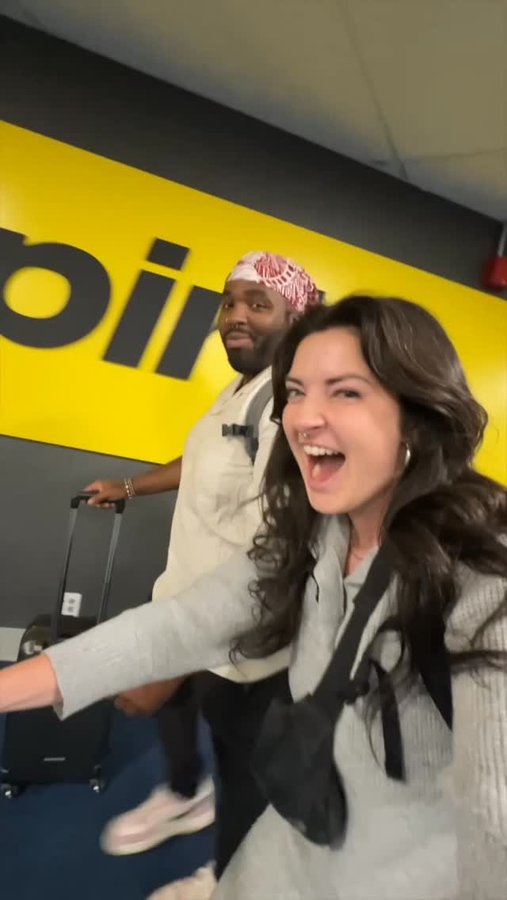 Instagram post by @marissameizz for Spirit Airlines. Caption reads: [...] we end up, we’re going BIG on....