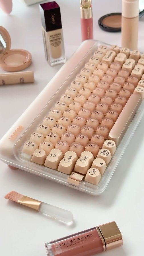 Instagram post by @momodokii for LOFREE. Caption reads: [...] 💄 Just kidding hehe, this is the @lofree.co....