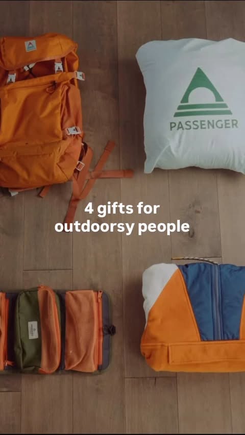 Instagram post by @hippiesnap for Passenger Clothing. Caption reads: Our go-to @passengerclothing picks...
These pieces....