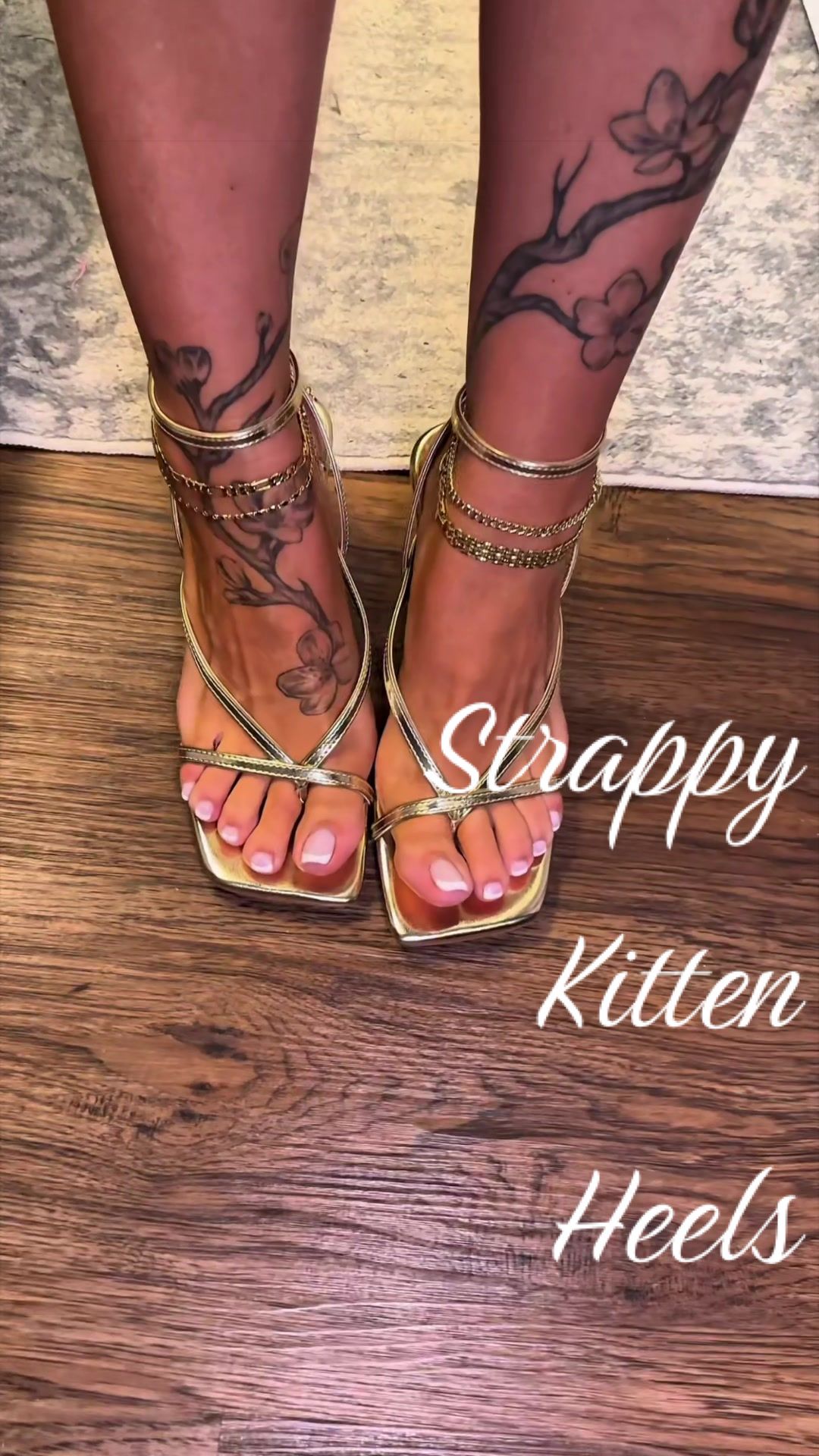 TikTok post by @bonnie_unfiltered for Dream Pairs. Caption reads: [...] are ACTUALLY COMFORTABLE 😻👠💁🏼‍♀️ @Dream....