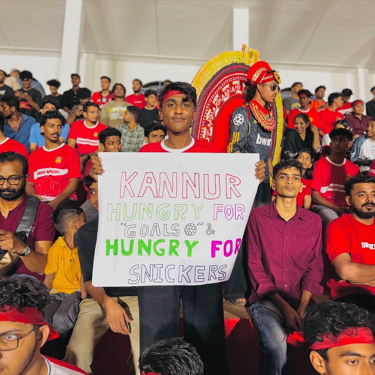 Instagram post by @super.league.kerala for Snickers. Caption reads: [...] #SLK #SuperCrazy #fueledbysnickers....