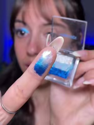 TikTok post by @helzrm for Noiricorn. Caption reads: using @NOIRICORN lunar water single pigment....