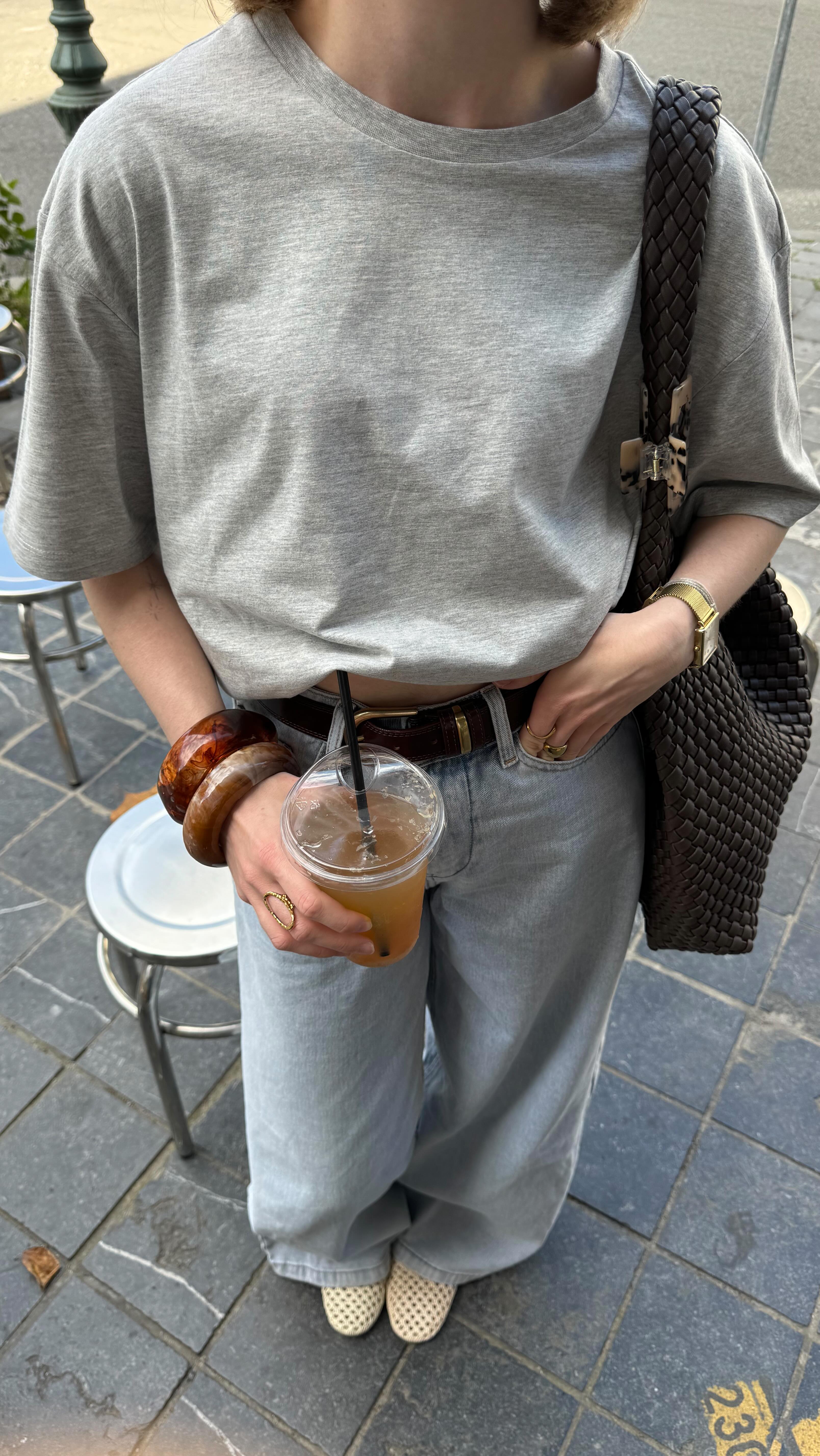 Instagram post by @epobertemes for Bourjois Paris. Caption reads: [...] @laboratoire_biocyte @bourjoisparis BCL....