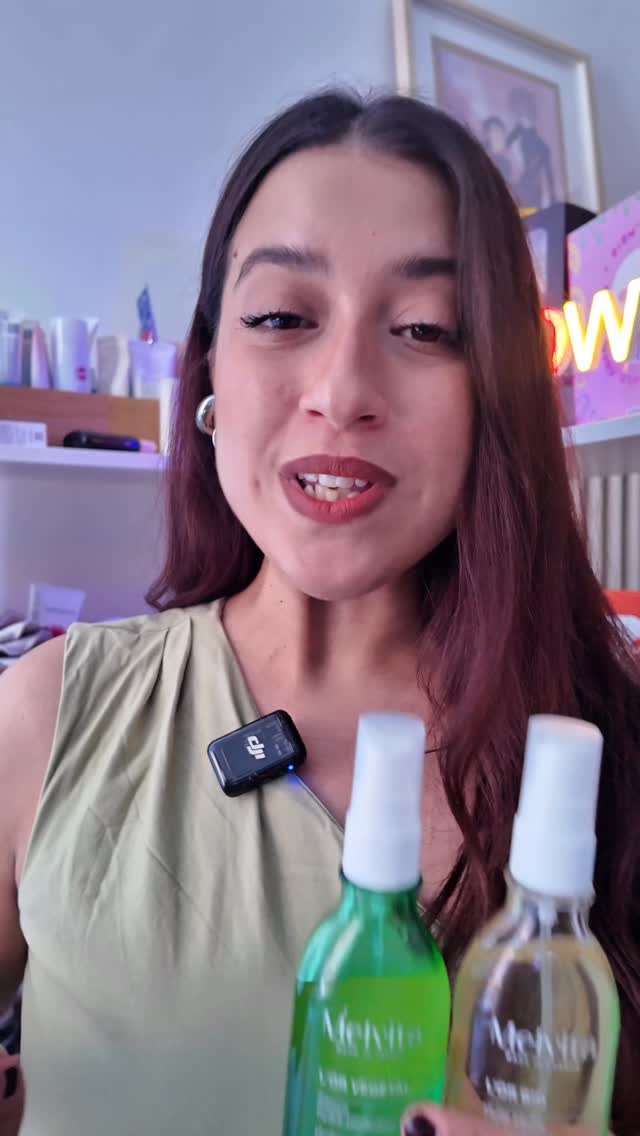 Instagram post by @theglowtale for Melvita. Caption reads: Oli profumatissimi e multiuso, vecchie conoscenze....