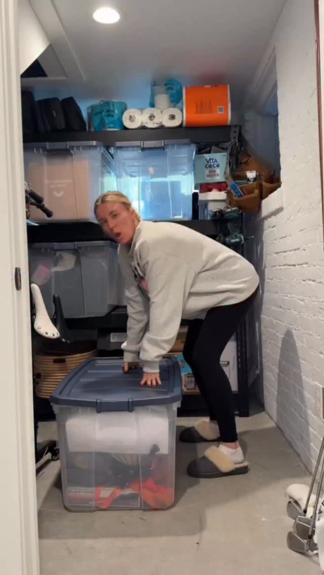 Instagram post by @justalexbennett for Rocket Mortgage. Caption reads: #ad Partnered with @rocketofficial 
FAMILY....