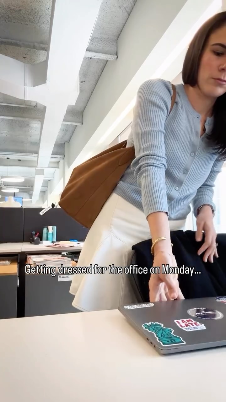 Instagram post by @leslie_corona_ for Real Simple. Caption reads: Monday me and Friday me are two very different....