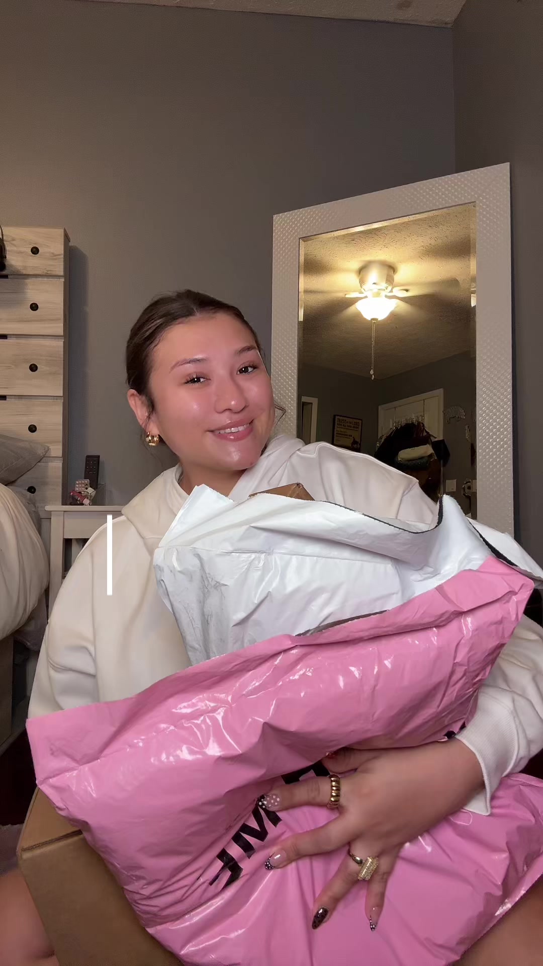 TikTok post by @_noemivar for Snowy Care. Caption reads: i am so thankful 🫶🏽 @Snowy Care @neewerofficial....