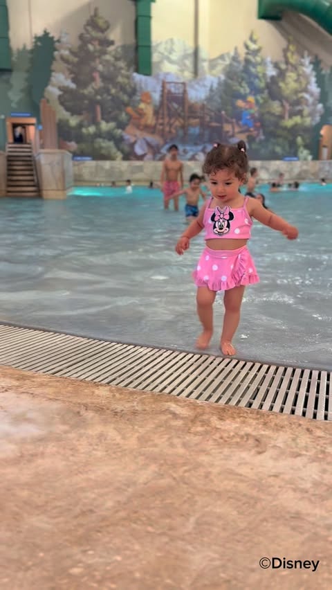 Instagram post by @yasminin.usa for PatPat. Caption reads: [...] is loving her new Disney swimsuit from....