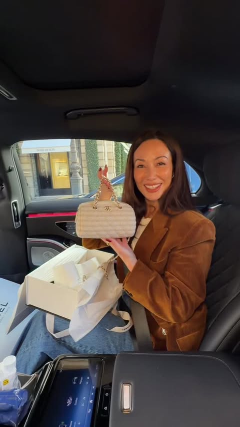 Instagram post by @susanyara for CHANEL. Caption reads: Let’s do a quick @chanelofficial unboxing on the....