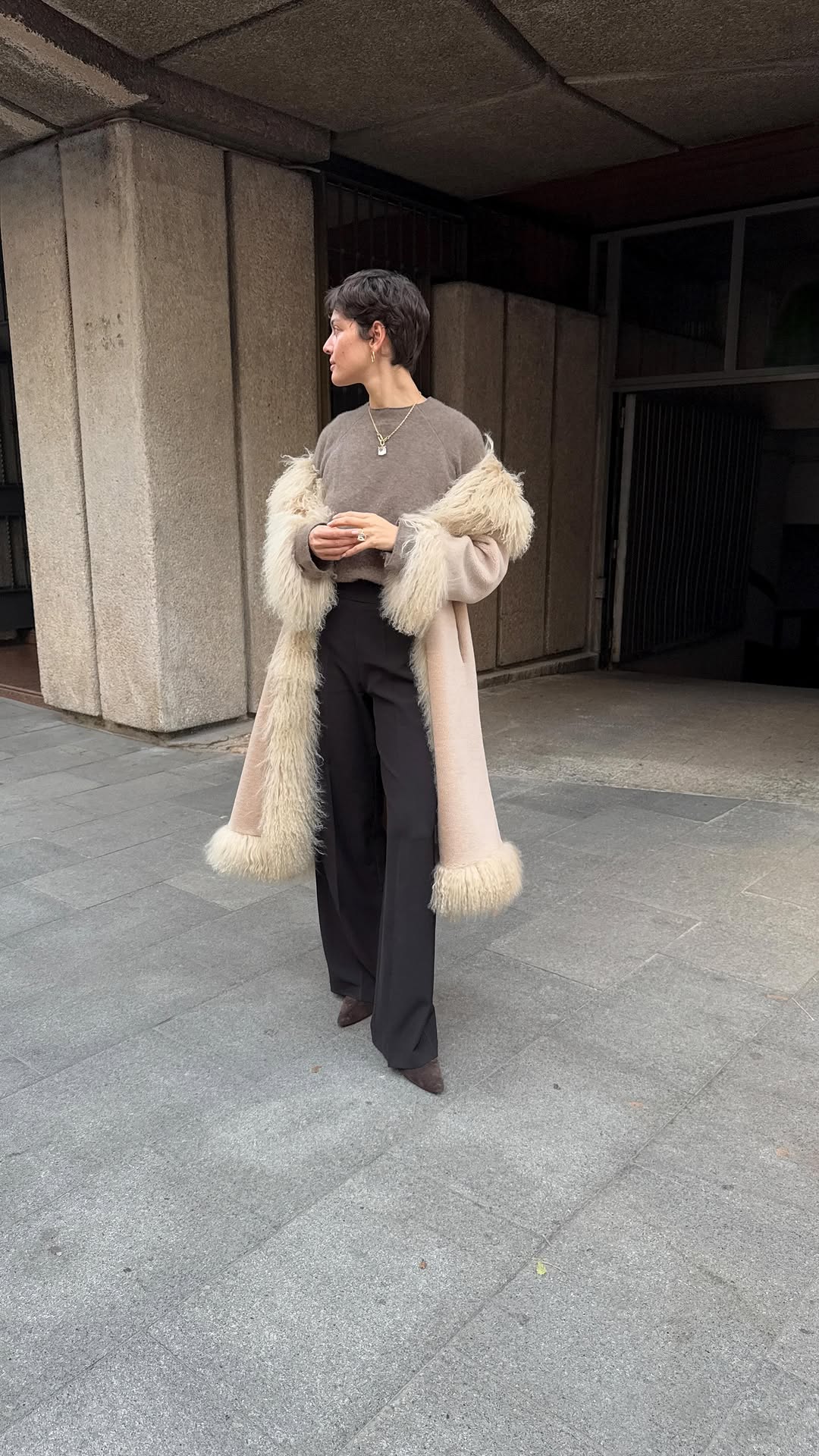 Instagram post by @martaortizp for TOUS. Caption reads: My New Year’s look styling my new @tousjewelry....