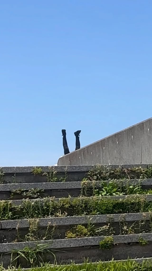 Instagram post by @oneway_naoya for SE Bikes. Caption reads: 🙃🙃🙃 #sebikes #bmx #fatbike #headdtand #bikelife.