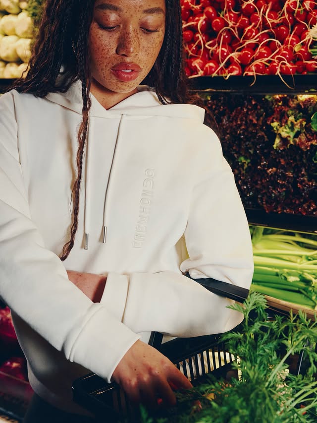 Instagram post by @salemmitchell for On. Caption reads: @on x @erewhon ♥️🥬🍅🥒🌶️ thank you for [...].