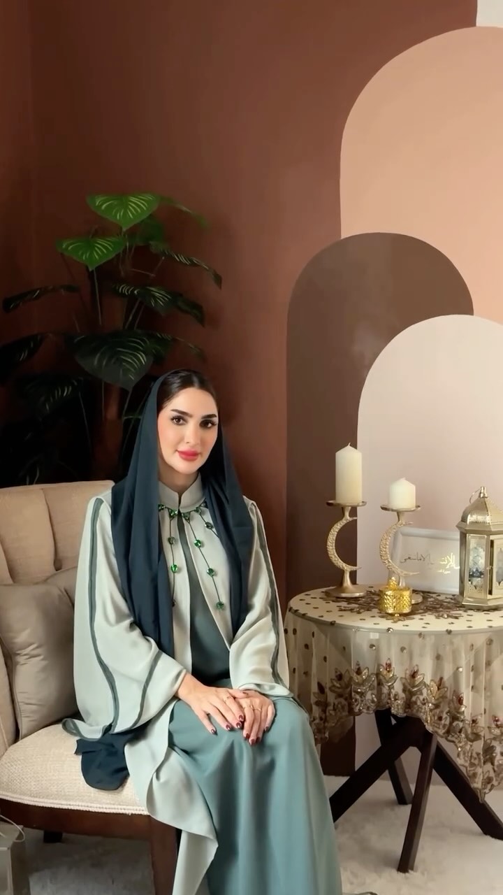 Instagram post by @basmahalissa for Asian Paints. Caption reads: أعطوا منزلكم لمسات مميزه لرمضان 
لمسات بسيطه ممكن....