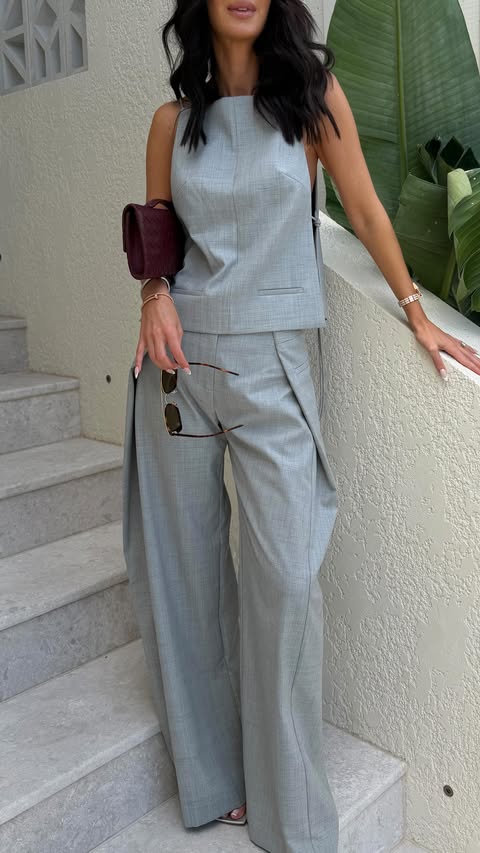 Instagram post by @laurahazzouri for NET-A-PORTER. Caption reads: you asked.. it’s from @netaporter.