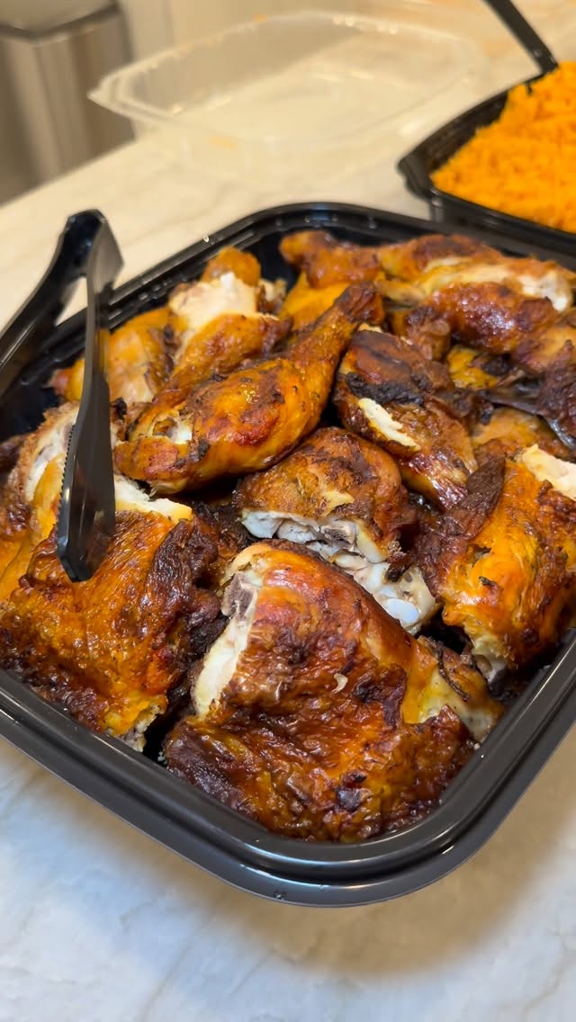 Instagram post by @foodyfellowship for El Pollo Loco. Caption reads: [...] Friendsgiving easy this year with....