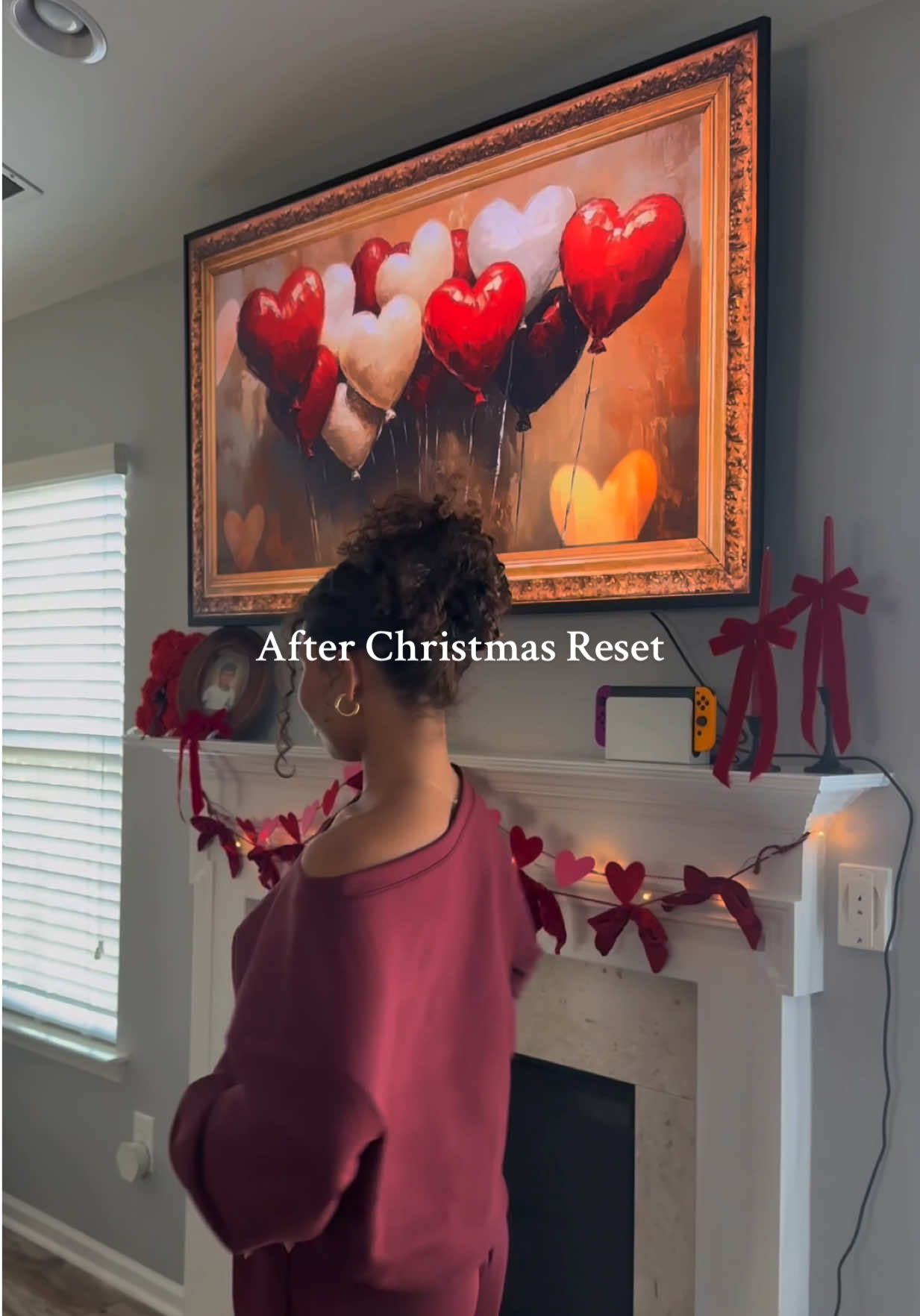 TikTok post by @alyssavangi for VELVET CAVIAR. Caption reads: [...] Also i am obsessing over this @velvetcaviar....