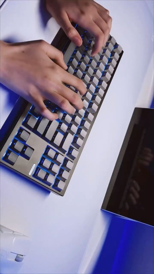 Instagram post by @the_aritech for Mchose. Caption reads: Unboxing the @mchose_official GX87s, and wow—this....