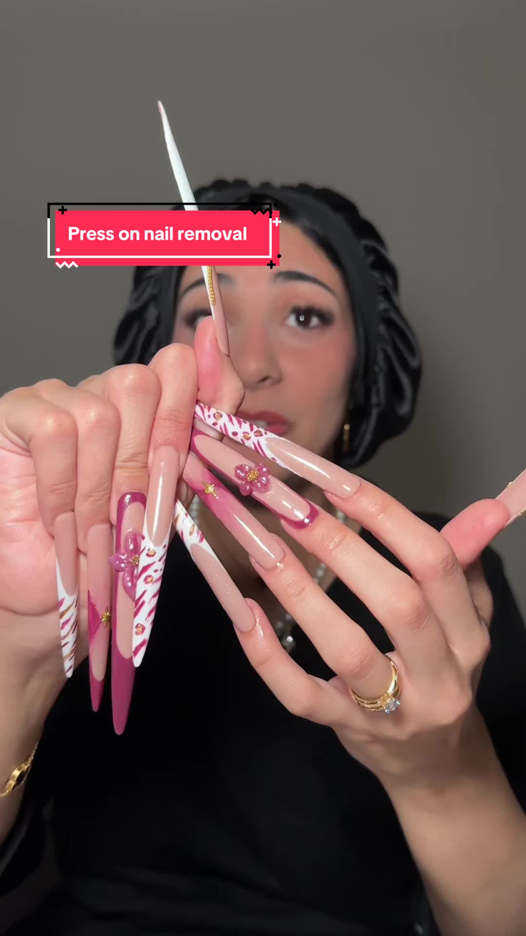 TikTok post by @randa.rosa for Static Nails. Caption reads: [...] but I’m SCARED 😭 The removal was gifted....