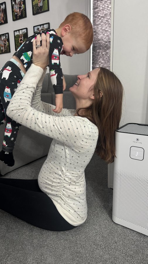 Instagram post by @meganbarba88 for Medify Air. Caption reads: [...] to stay healthy this winter with our....