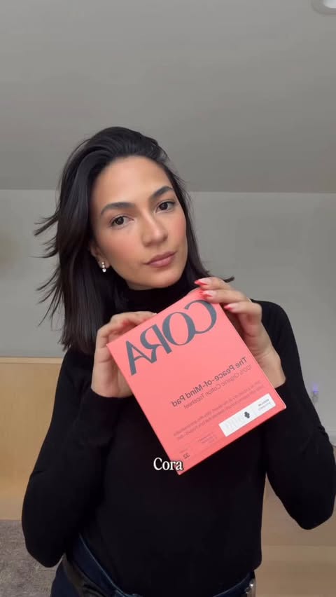 Instagram post by @nataleelinez for Cora. Caption reads: [...] made even better with the comfort of....