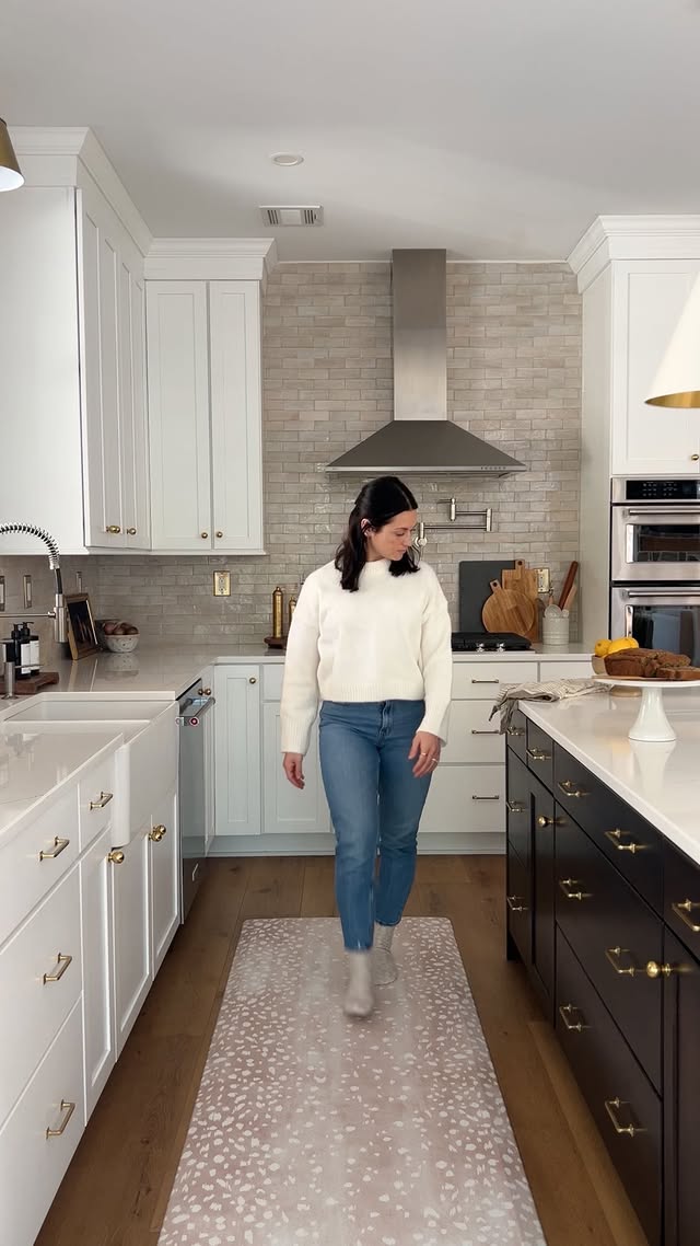 Instagram post by @oakavehouse for Wish. Caption reads: [...] been my entire life?! so cool. comment WISH....