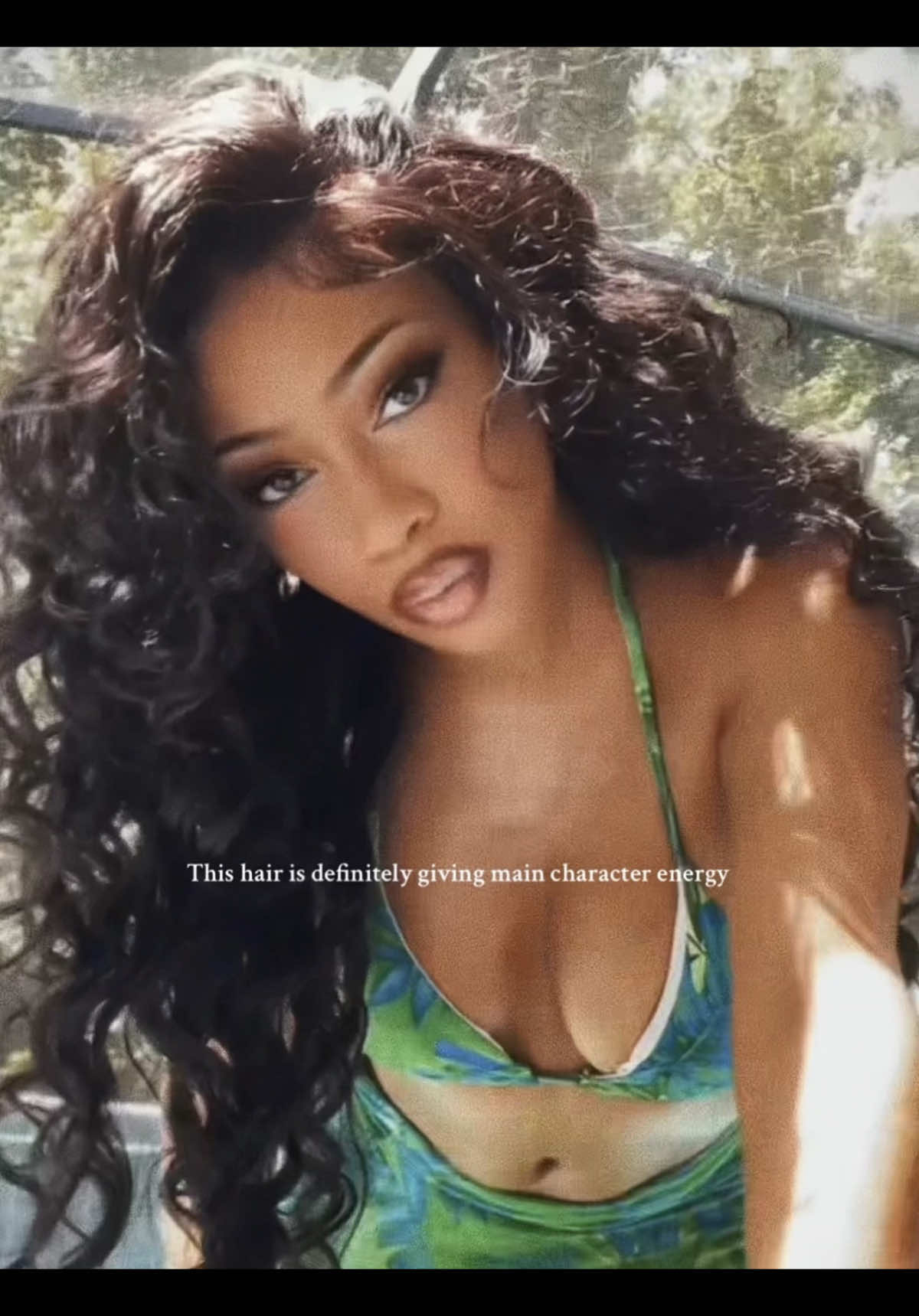 TikTok post by @chemycherieanne for Amanda Hair. Caption reads: @Amanda Hair Store (direct link attached 28 inch ✨.