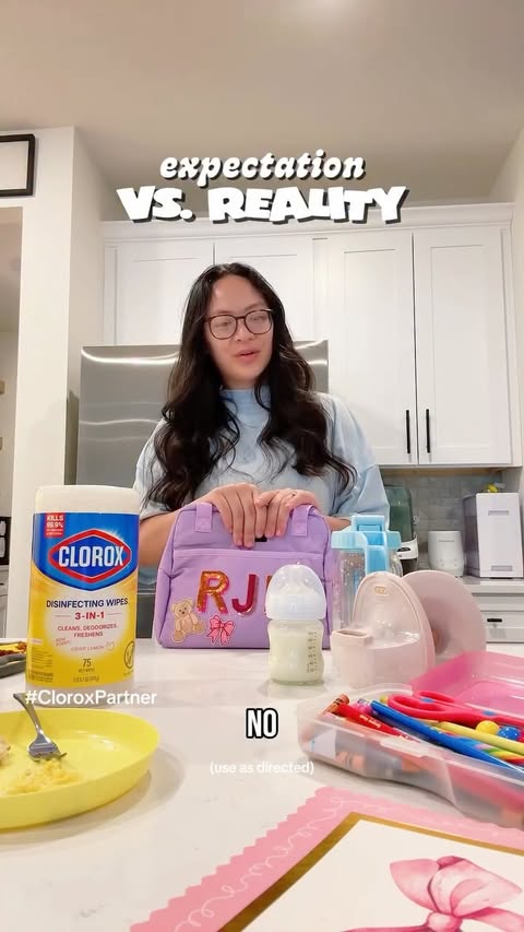 Instagram post by @annelourayne for Clorox. Caption reads: #CloroxPartner Back-to-school mornings are [...].