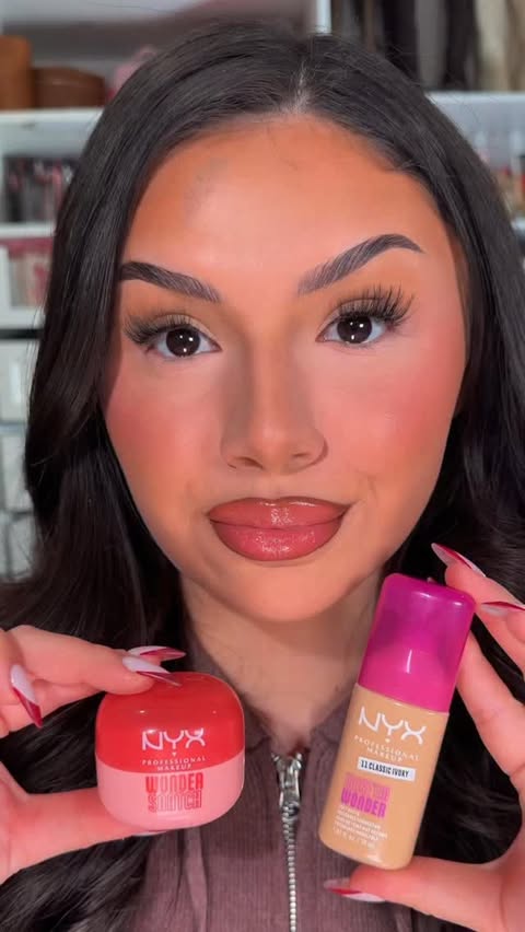 Instagram post by @hannahmiaaaa for NYX Cosmetics. Caption reads: #NYXCosmeticsPartner New base makeup routine....