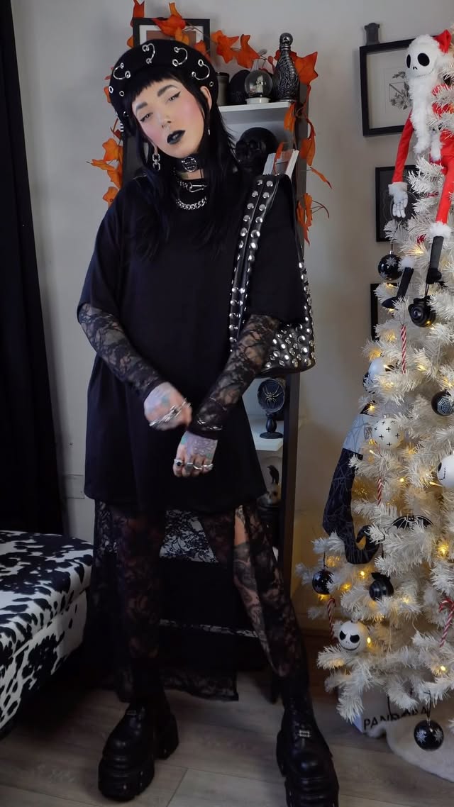 Instagram post by @amylouisehansonxo for Newrock. Caption reads: [...] *

Trench - Primark 

Boots - @newrock 

* .