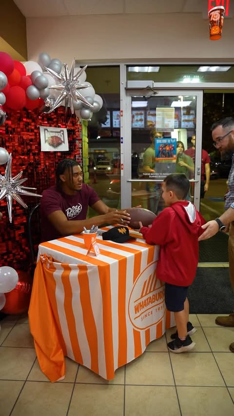 Instagram post by @taylengreen for Dr Pepper. Caption reads: #ad Had an awesome time at @Whataburger meeting....