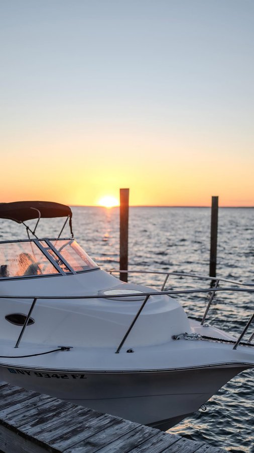 Instagram post by @inrachelshoes for Discover Long Island. Caption reads: #ad Take a weekend trip with me as we go Fire....