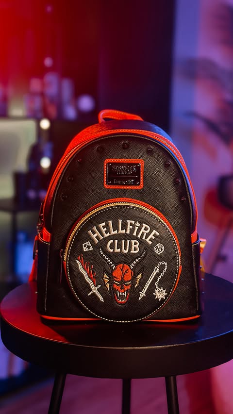 Instagram post by @jen.de.vil for Get Ready Comics. Caption reads: AD | STRANGER THINGS LOUNGEFLY 😍
@getreadycomics....