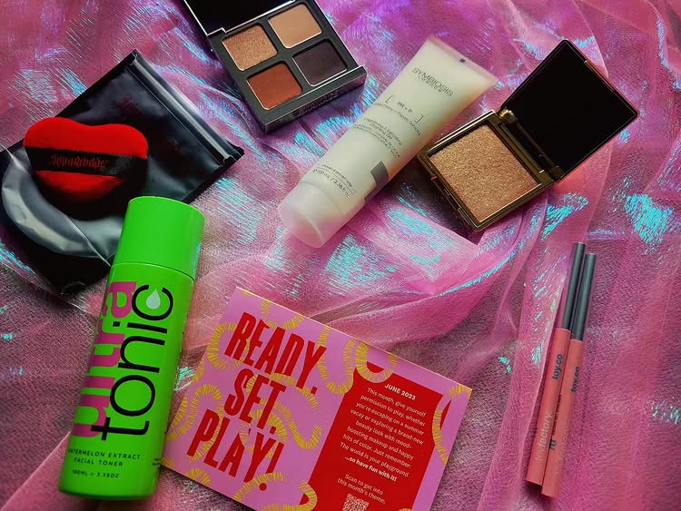 Instagram post by @melbellsslays for Dew of the Gods. Caption reads: [...] puff @toyfactory dollpaint eyeliner....