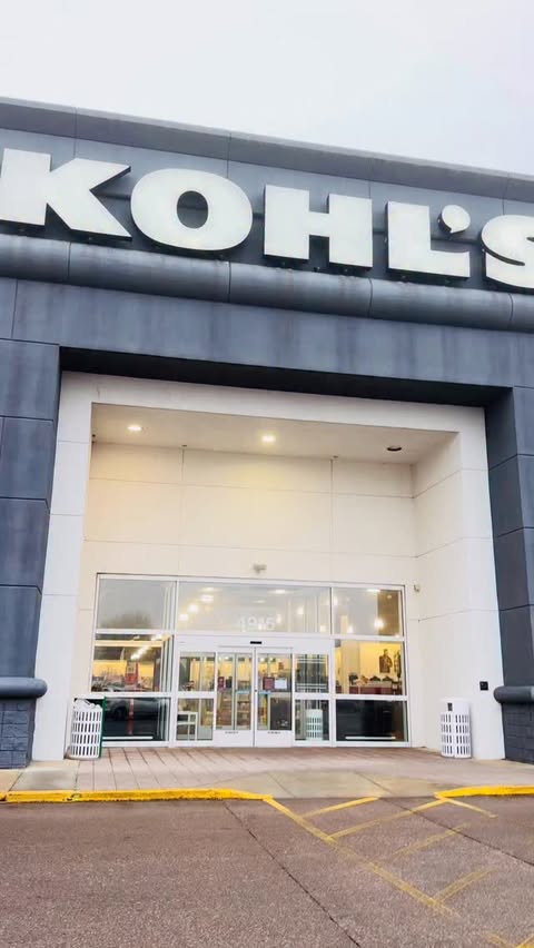 Instagram post by @priiyapran for Kohl's. Caption reads: [...] vibe that pulls the whole look together....