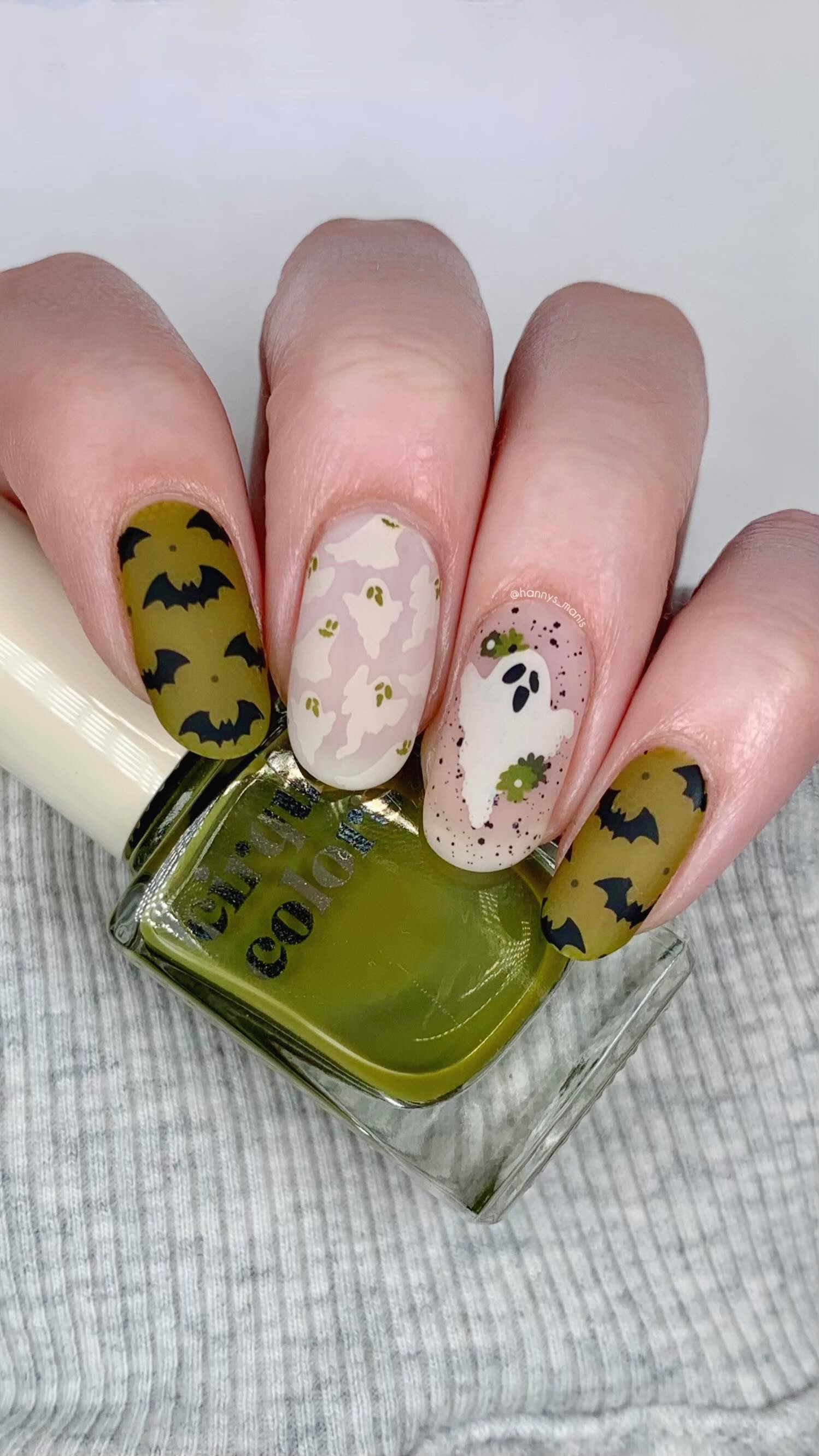 Instagram post by @hannys_manis for Cirque Colors. Caption reads: *PR* 🎥Tutorial for my vintage Halloween nails....