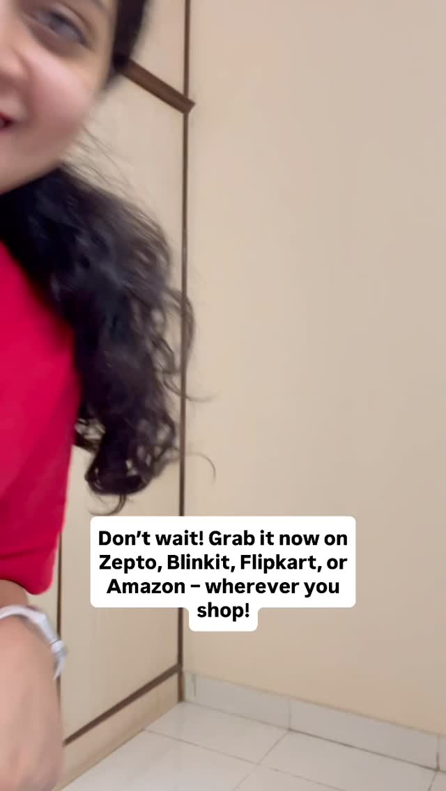 Instagram post by @meghathissside for Evereve. Caption reads: This is all you need for your Periods days 🥰
....